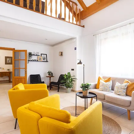 Appartement Casa Lali 1 *